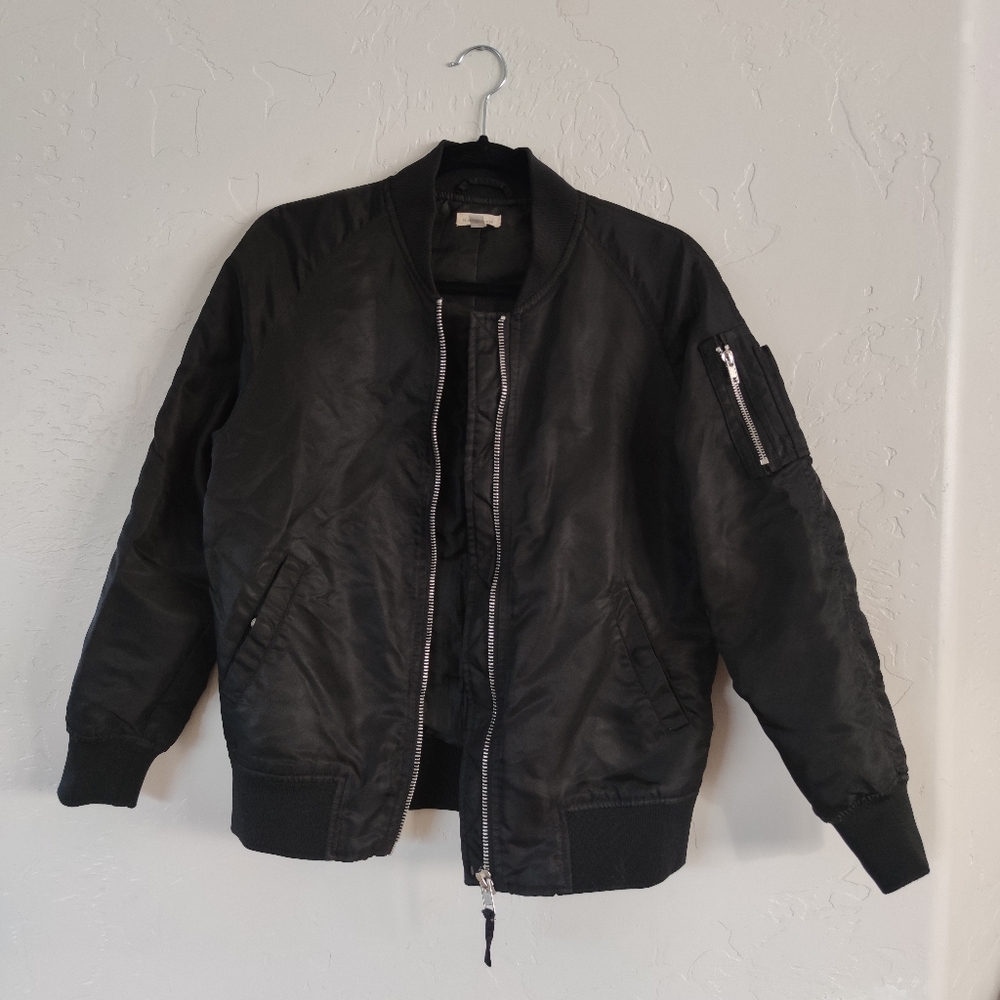 Urban outfitters bomber jacket black